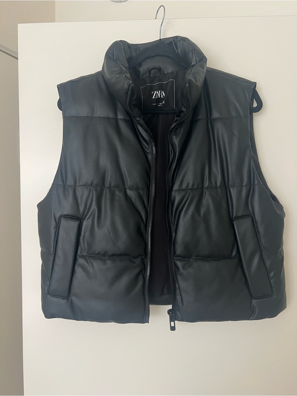 Zara Black Quilted Puffer Vest